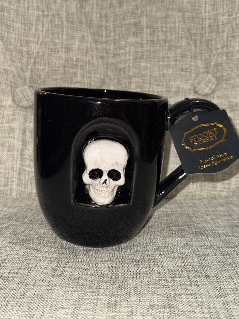 ☠️ NWT Halloween Black White Skull Mug